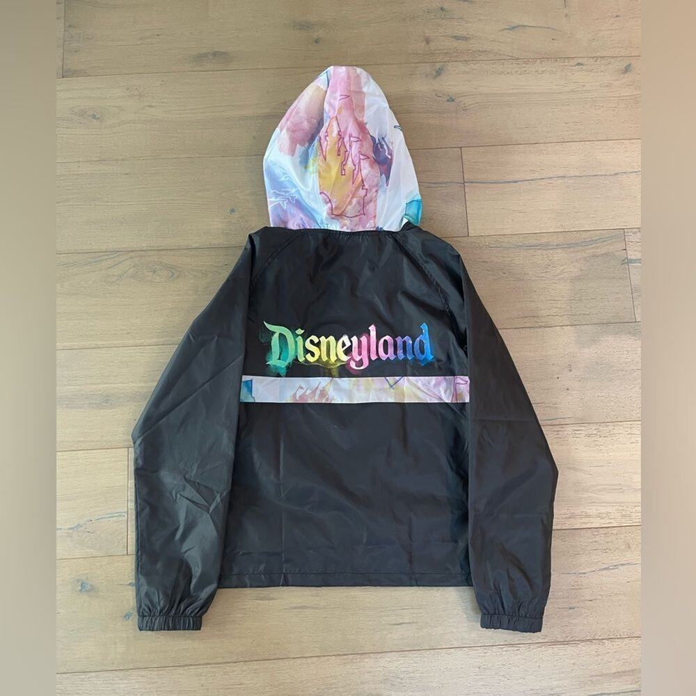 Disney Disneyland Spring Tie Dye Windbreaker Rain Coat jacket New size Small - Picture 3 of 4